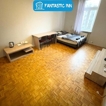 Fantastic Waw - G Room 2 Varşova Dış mekan fotoğraf